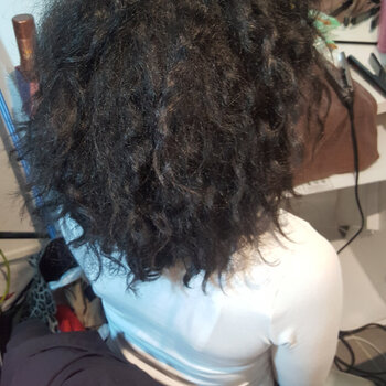 VANOUSHKA COIFFURE 94