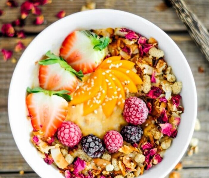 6 ALIMENTOS PARA TER CABELOS AFRO BONITOS