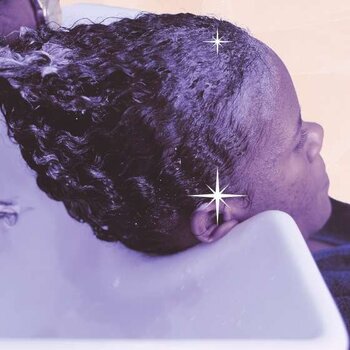 Coiffeuse afro